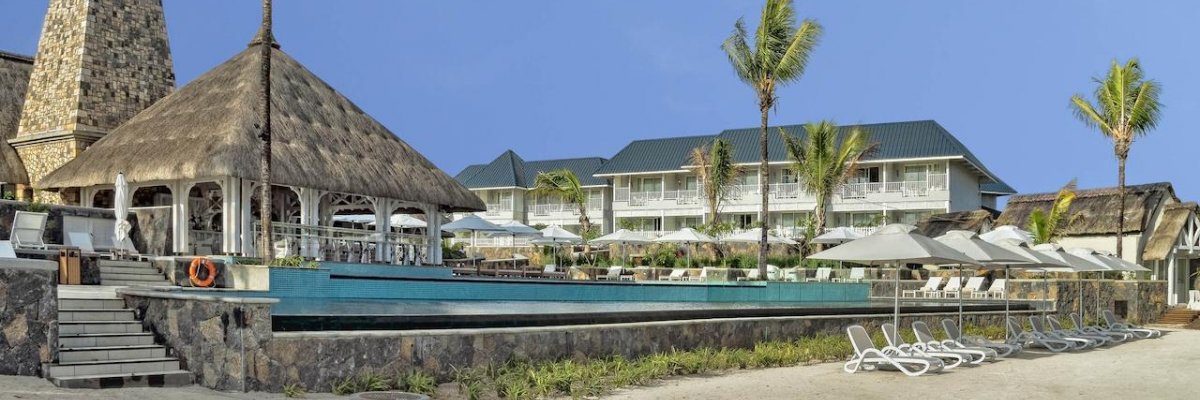 Radisson Blu Azuri Resort & Spa****+