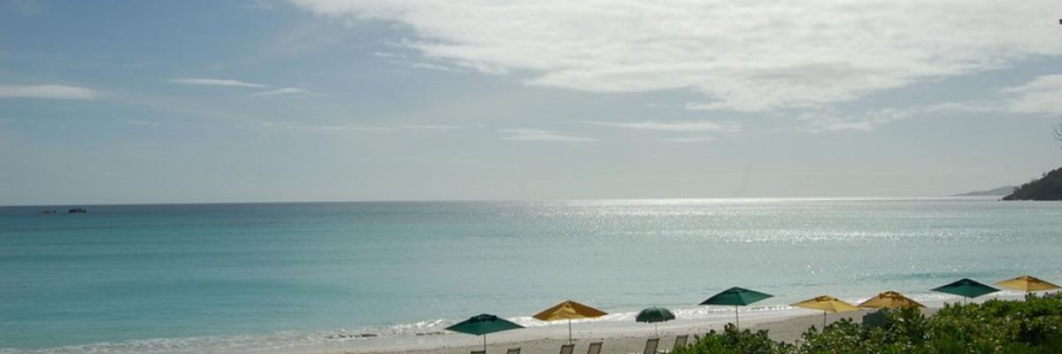 Acajou Beach Resort***+